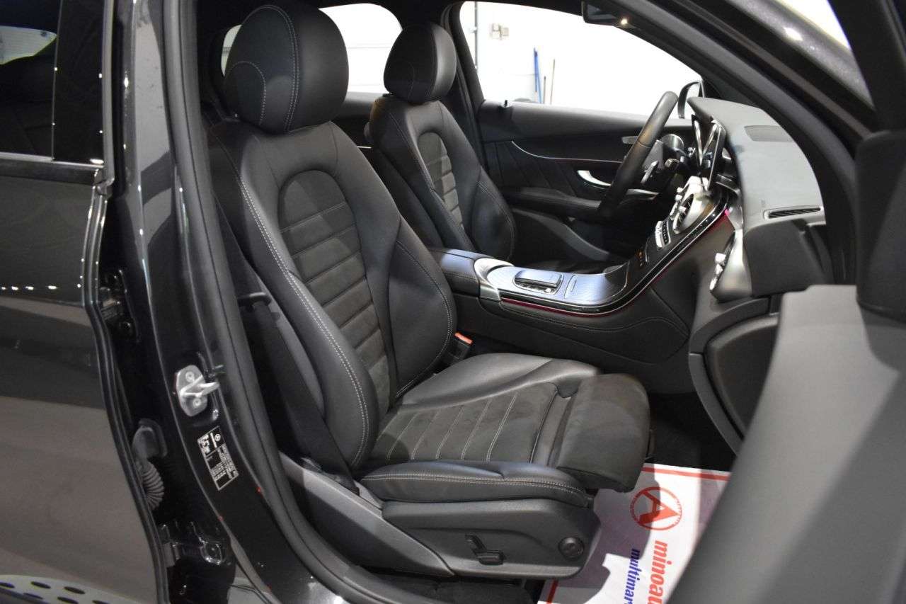 MERCEDES-BENZ CLASE GLC COUPÉ en Minoautos