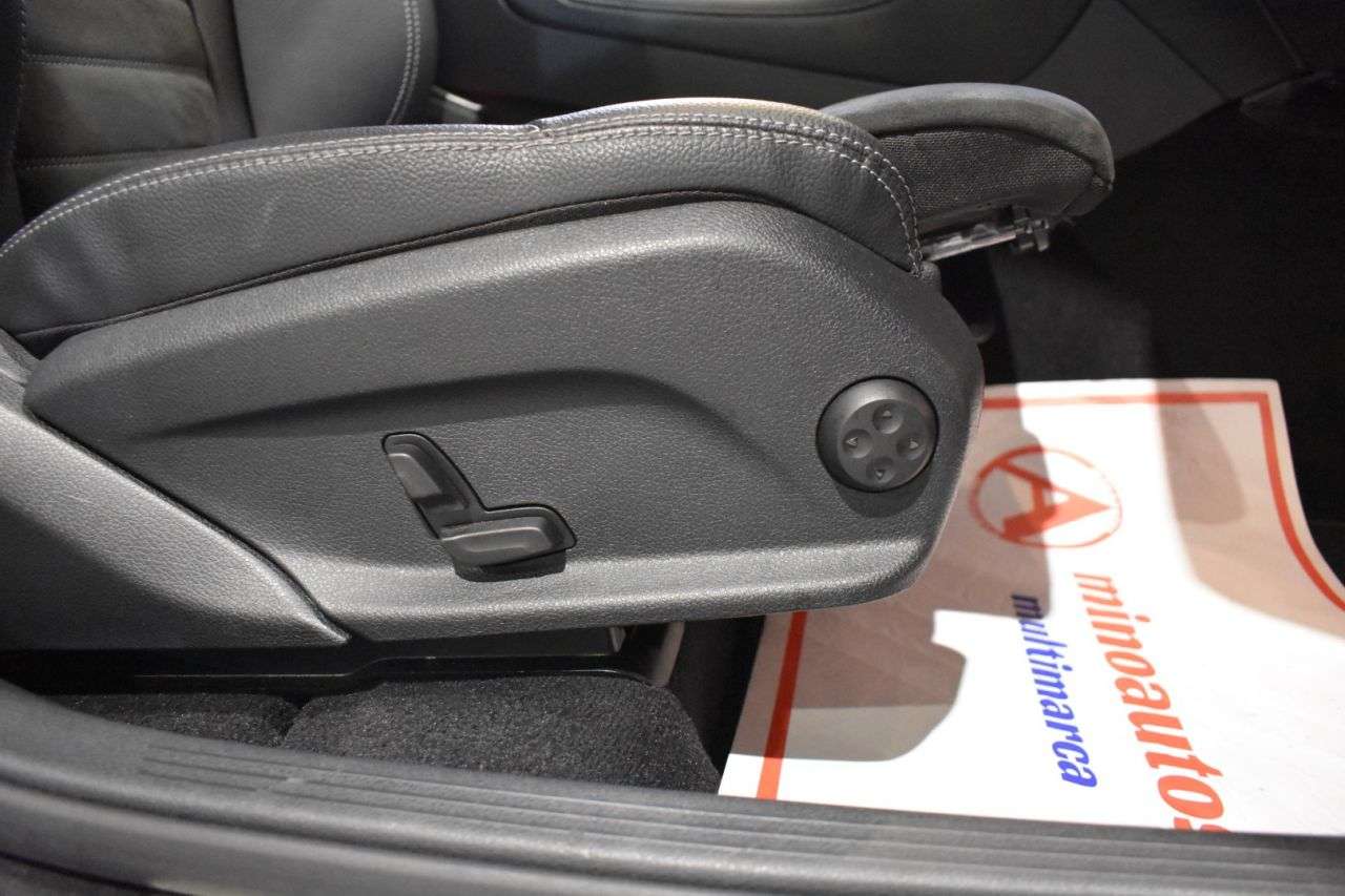 MERCEDES-BENZ CLASE GLC COUPÉ en Minoautos