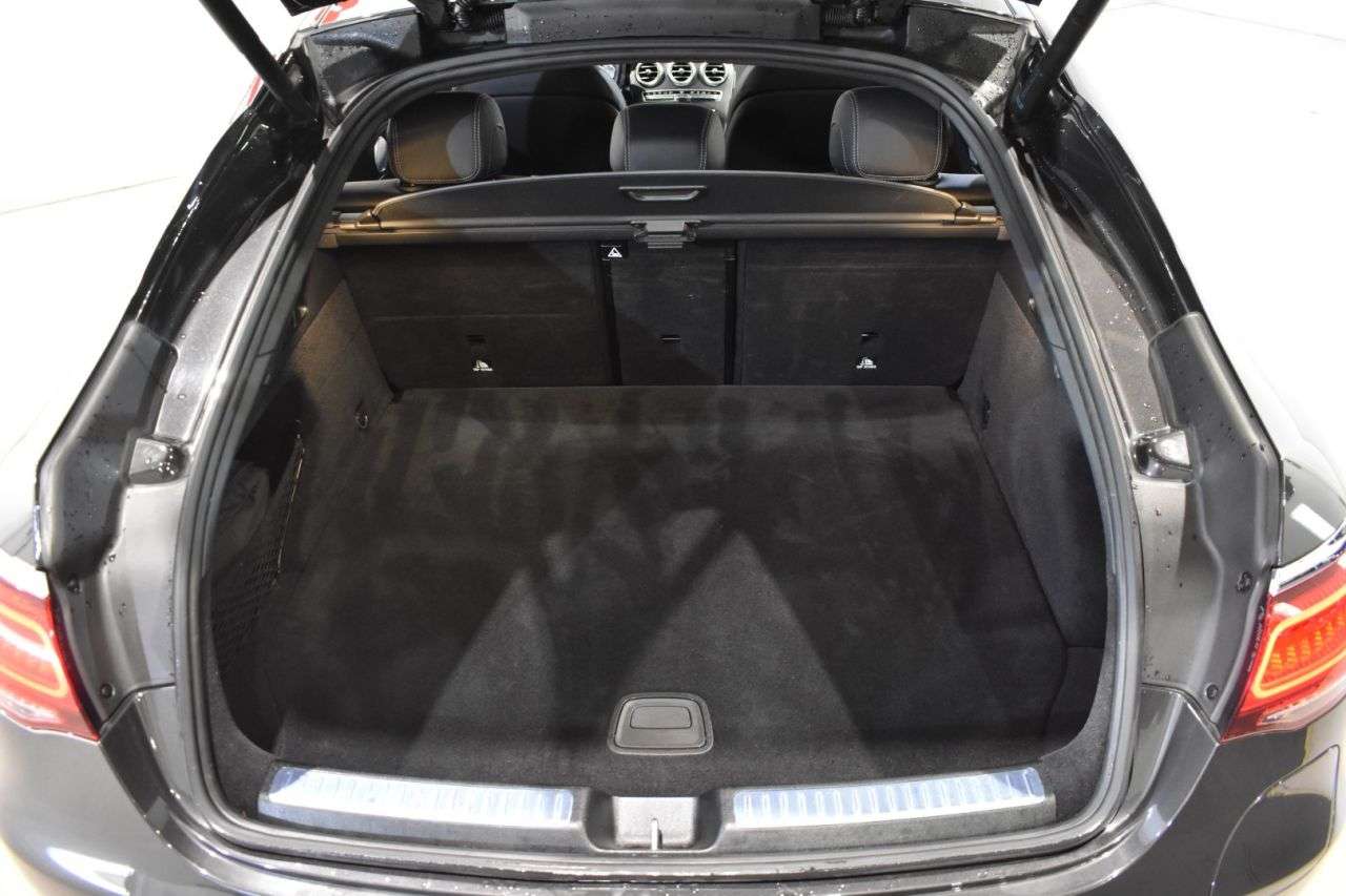 MERCEDES-BENZ CLASE GLC COUPÉ en Minoautos