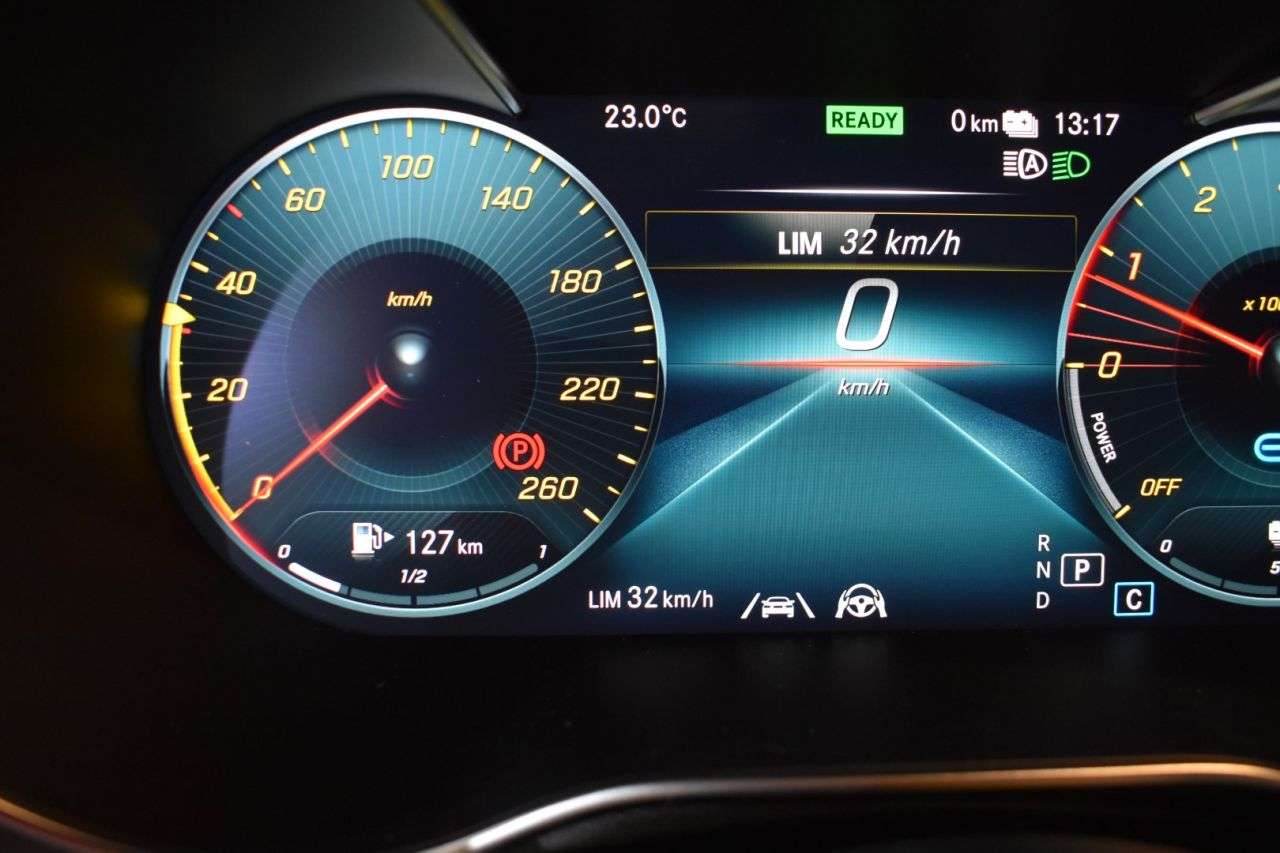 MERCEDES-BENZ CLASE GLC COUPÉ en Minoautos