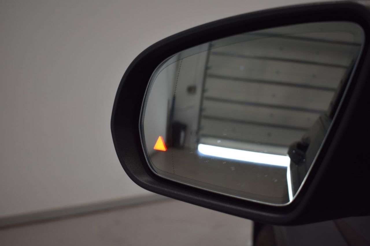 MERCEDES-BENZ CLASE GLC COUP� en Minoautos