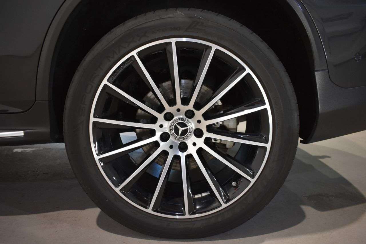 MERCEDES-BENZ CLASE GLC COUP� en Minoautos