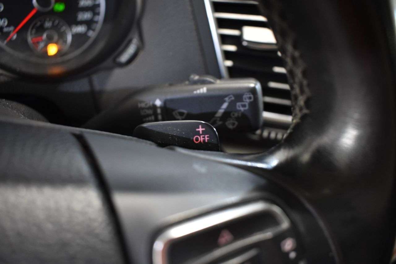 VW SHARAN en Minoautos