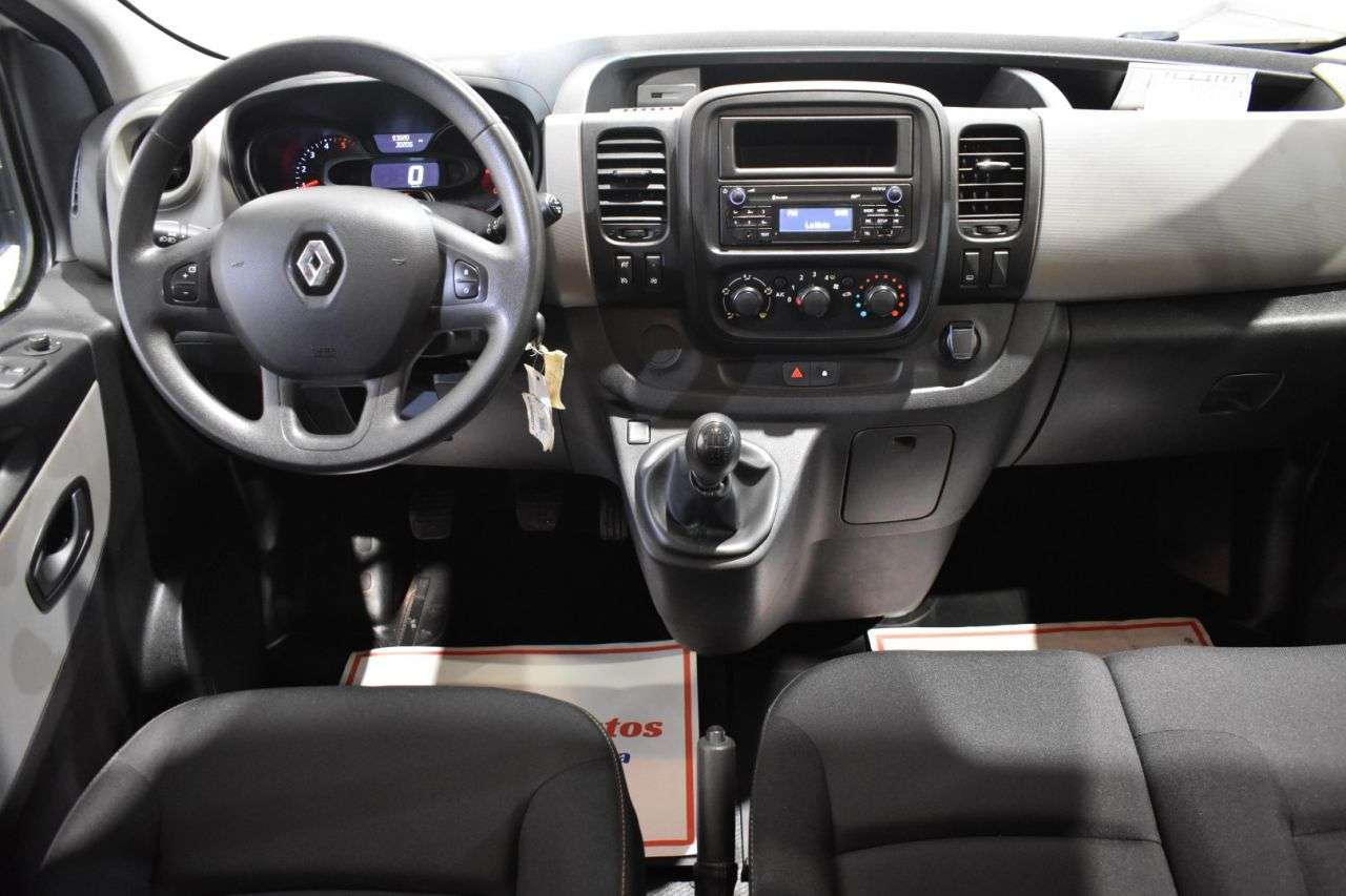 RENAULT TRAFIC en Minoautos