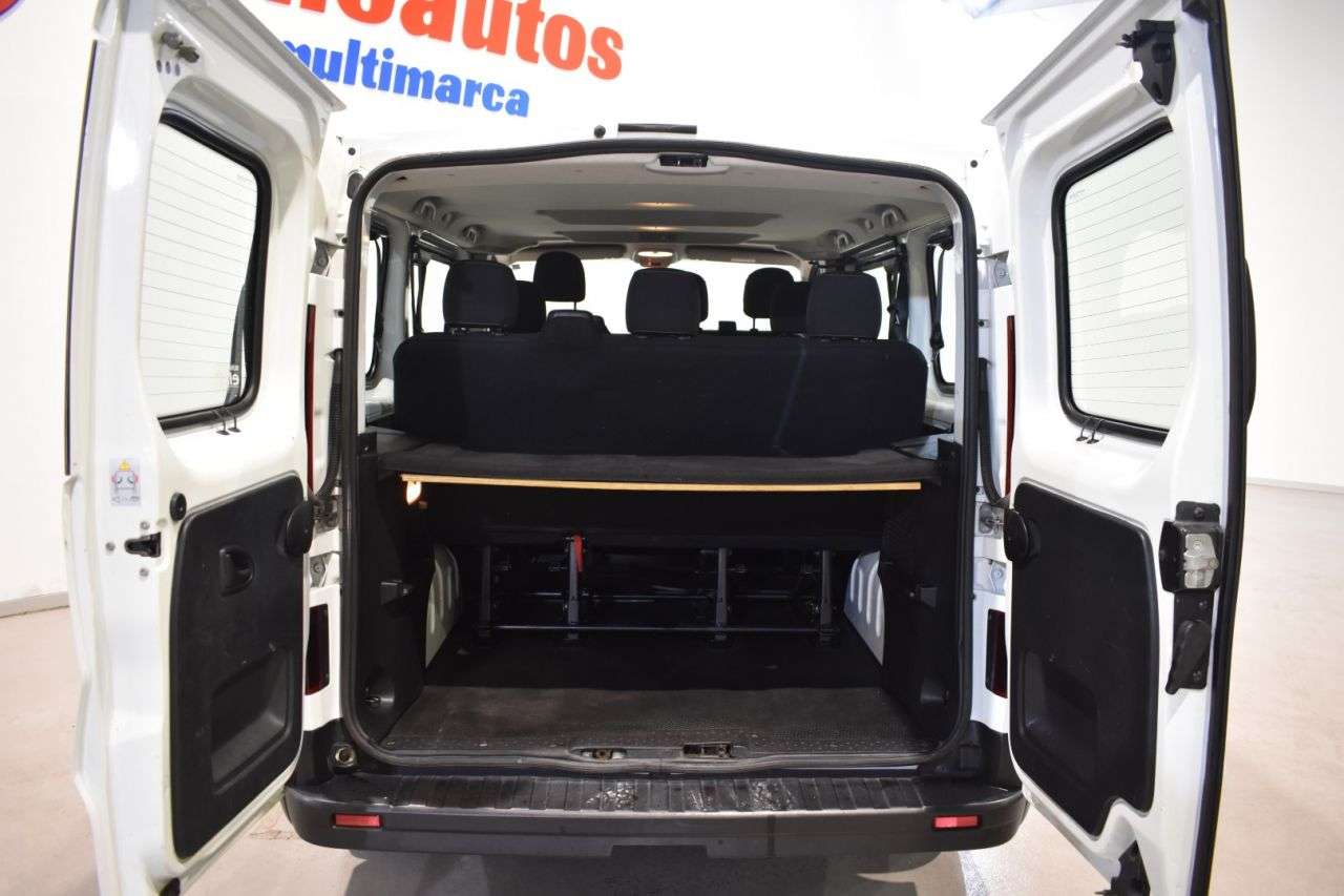 RENAULT TRAFIC en Minoautos