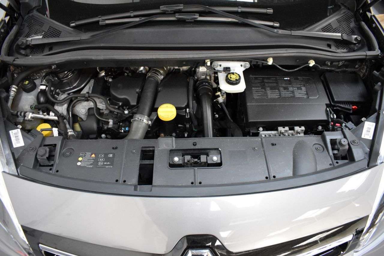 RENAULT GRAND SCENIC en Minoautos