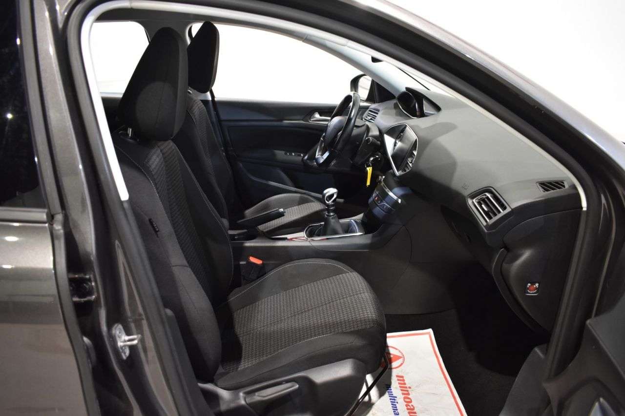 PEUGEOT 308 SW en Minoautos