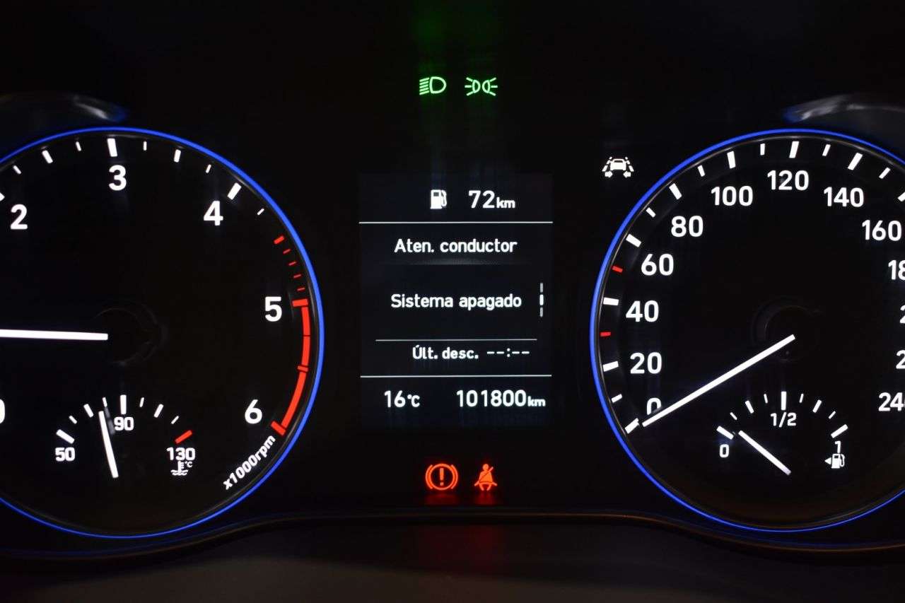 HYUNDAI KONA en Minoautos