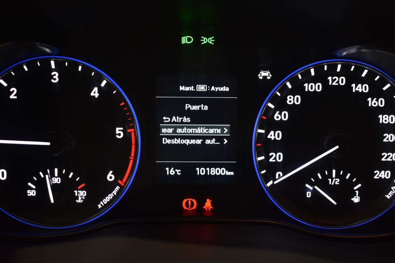 HYUNDAI KONA en Minoautos