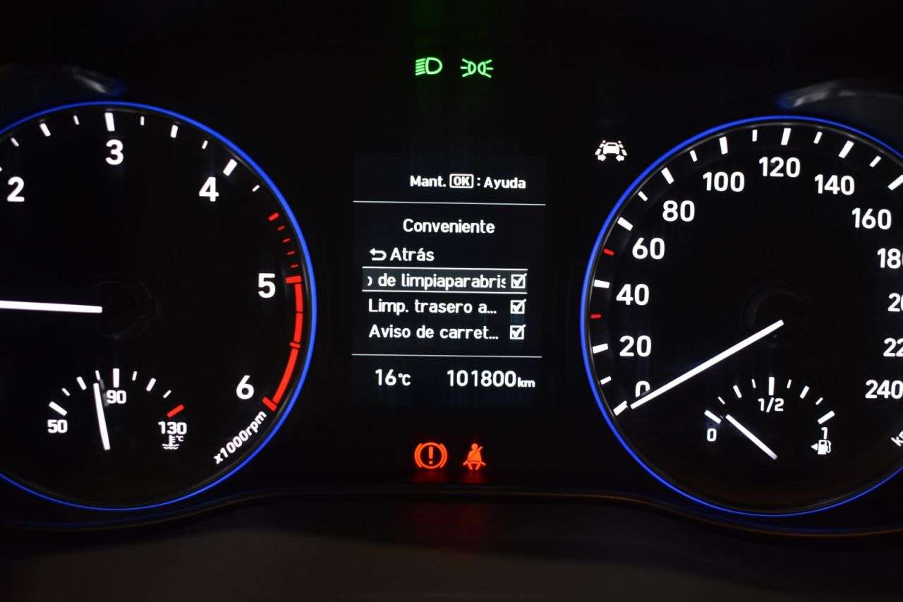 HYUNDAI KONA en Minoautos