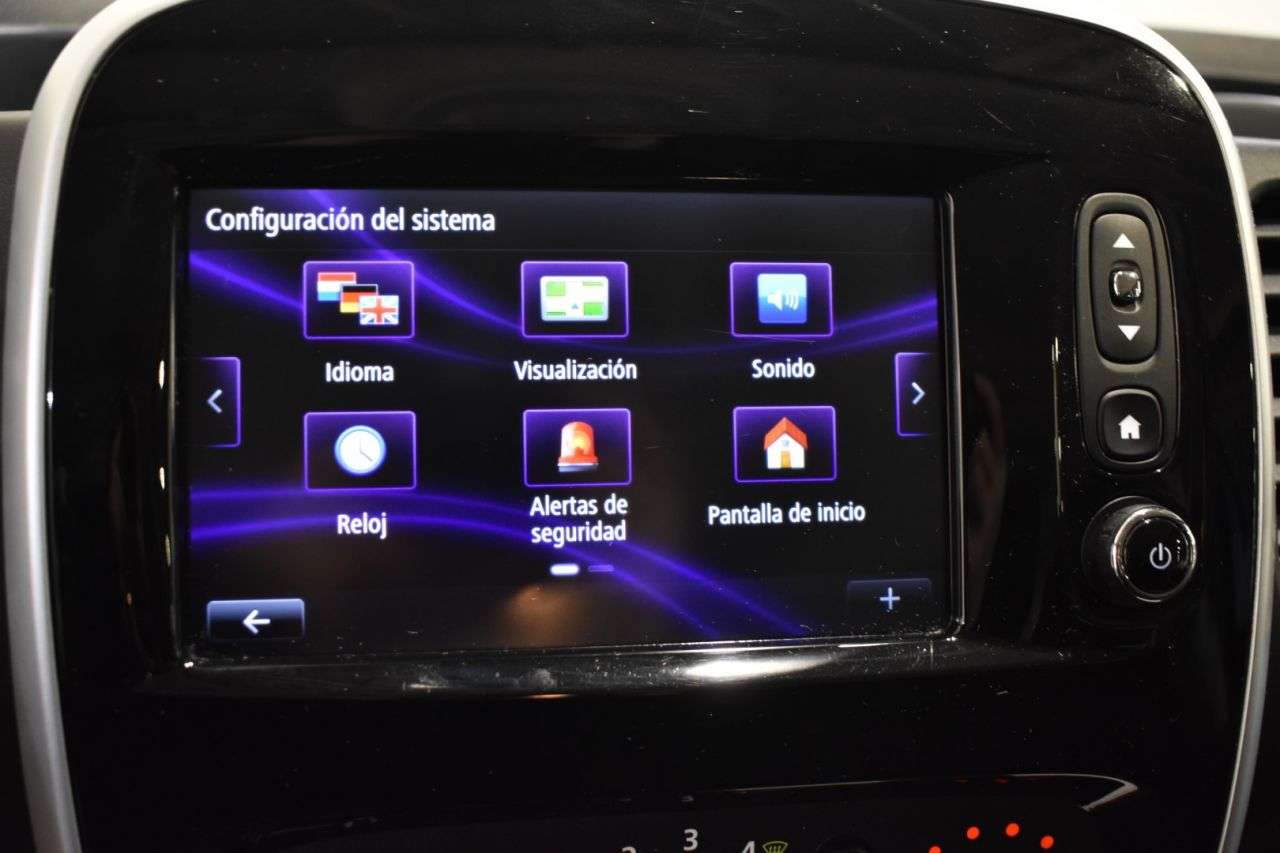 RENAULT TRAFIC en Minoautos