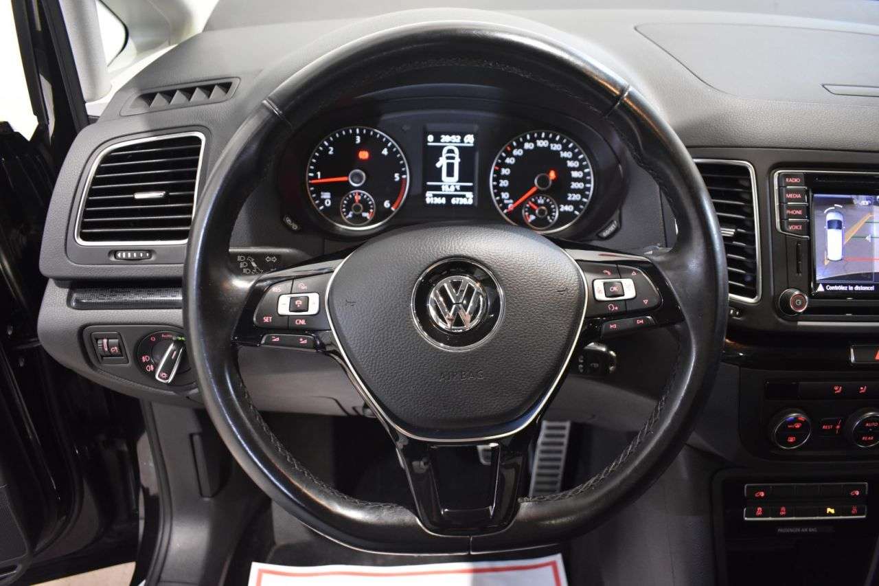 VW SHARAN en Minoautos