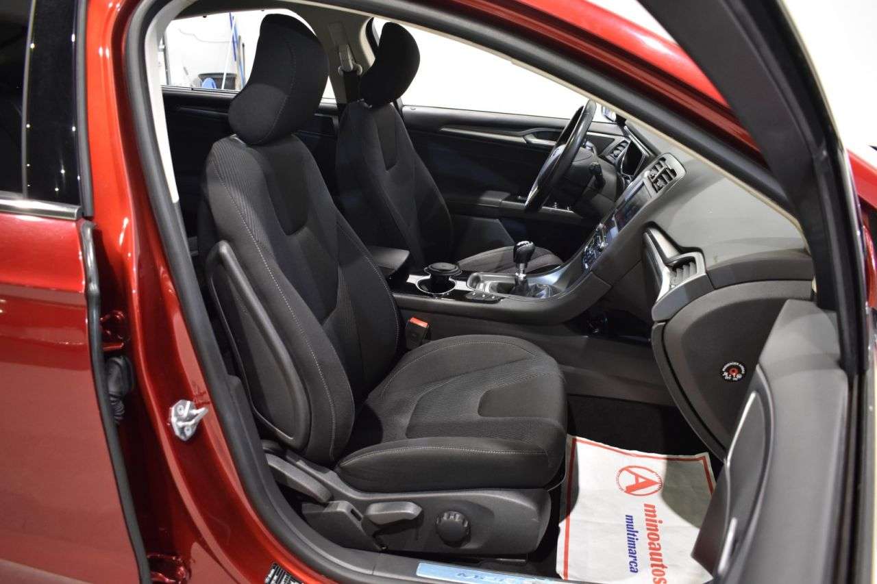 FORD MONDEO en Minoautos