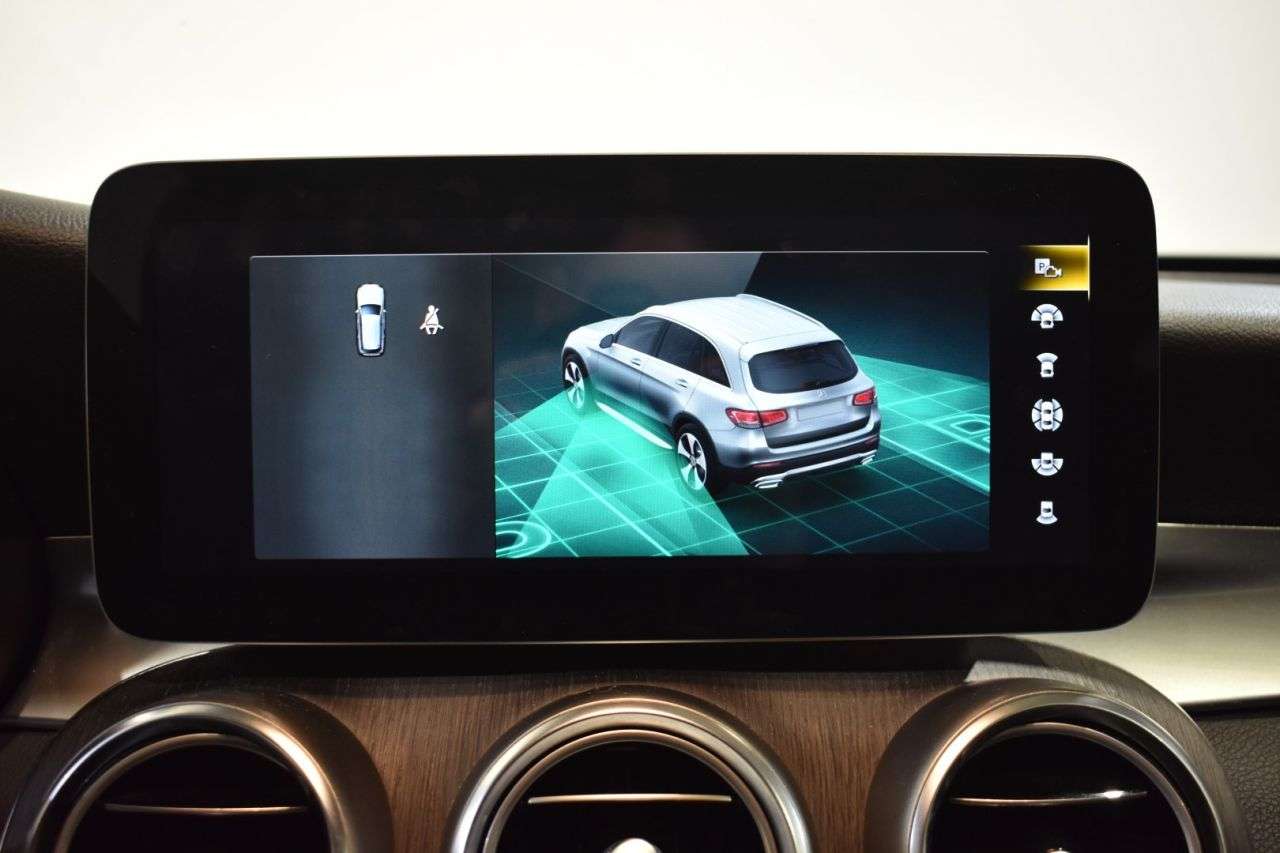 MERCEDES-BENZ CLASE GLC en Minoautos