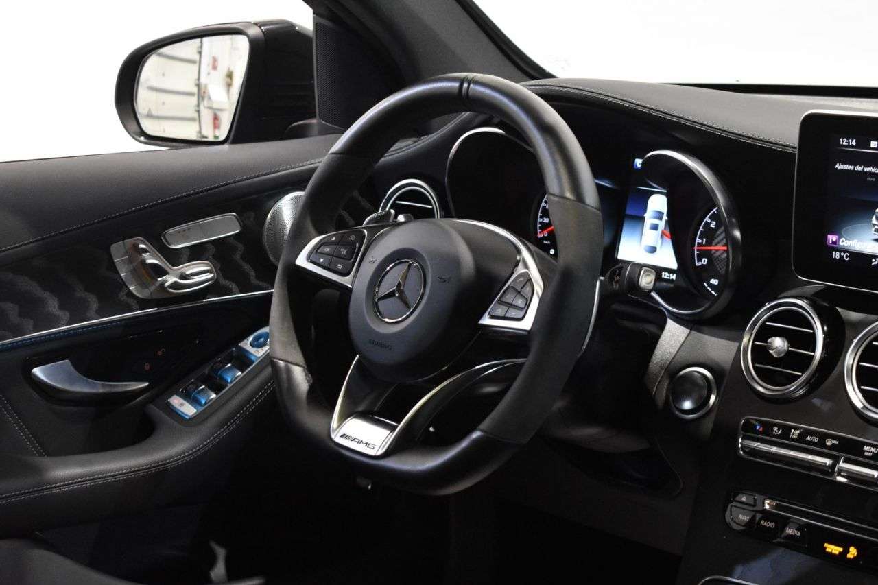 MERCEDES-BENZ CLASE GLC COUP� en Minoautos