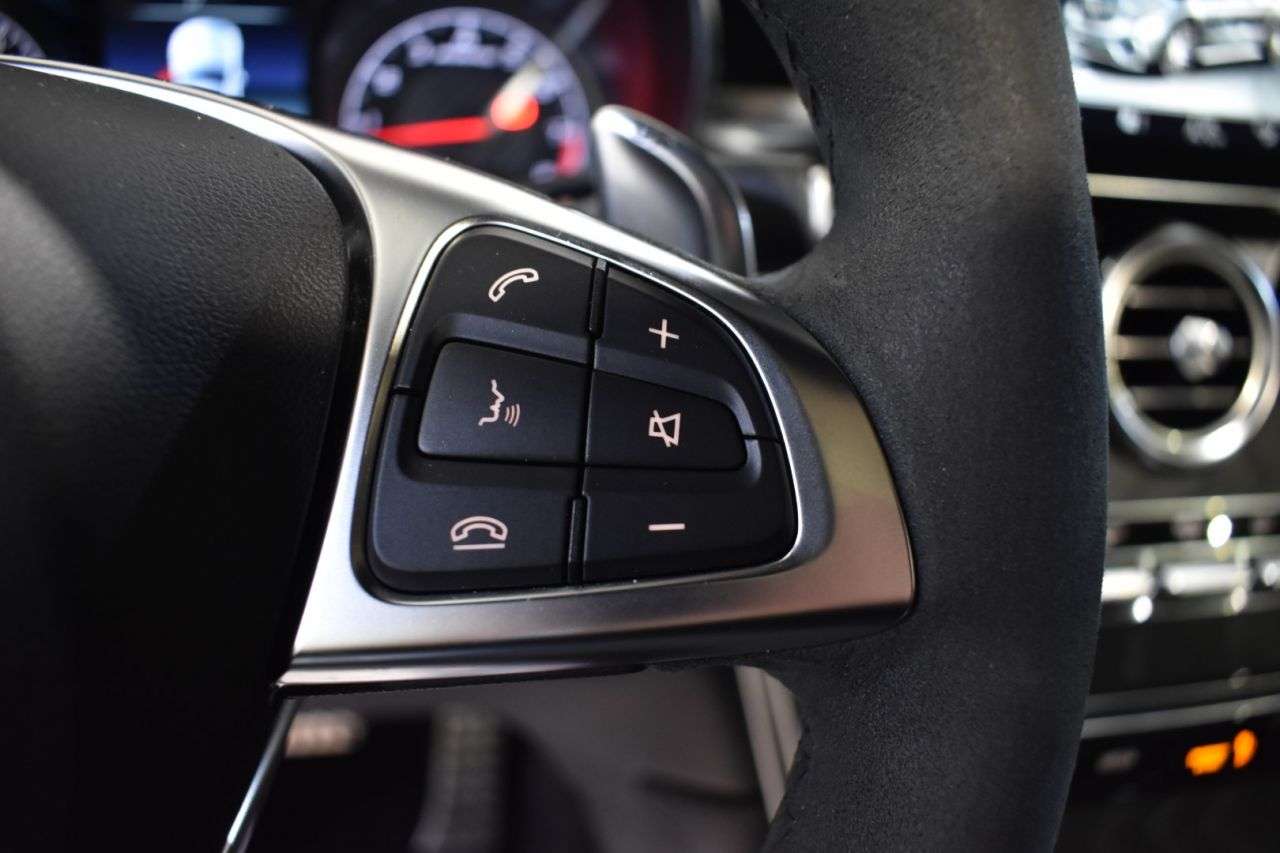 MERCEDES-BENZ CLASE GLC COUP� en Minoautos