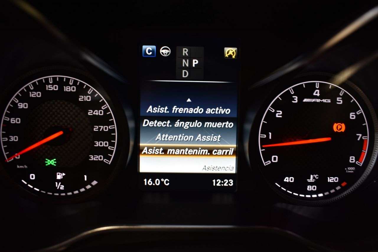 MERCEDES-BENZ CLASE GLC COUP� en Minoautos