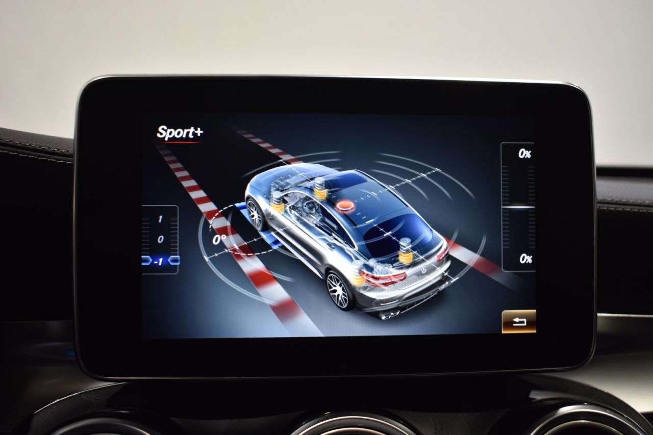 MERCEDES-BENZ CLASE GLC COUP� en Minoautos