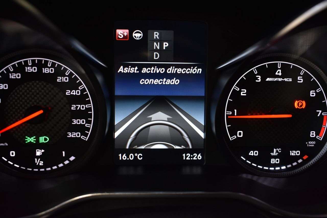 MERCEDES-BENZ CLASE GLC COUP� en Minoautos