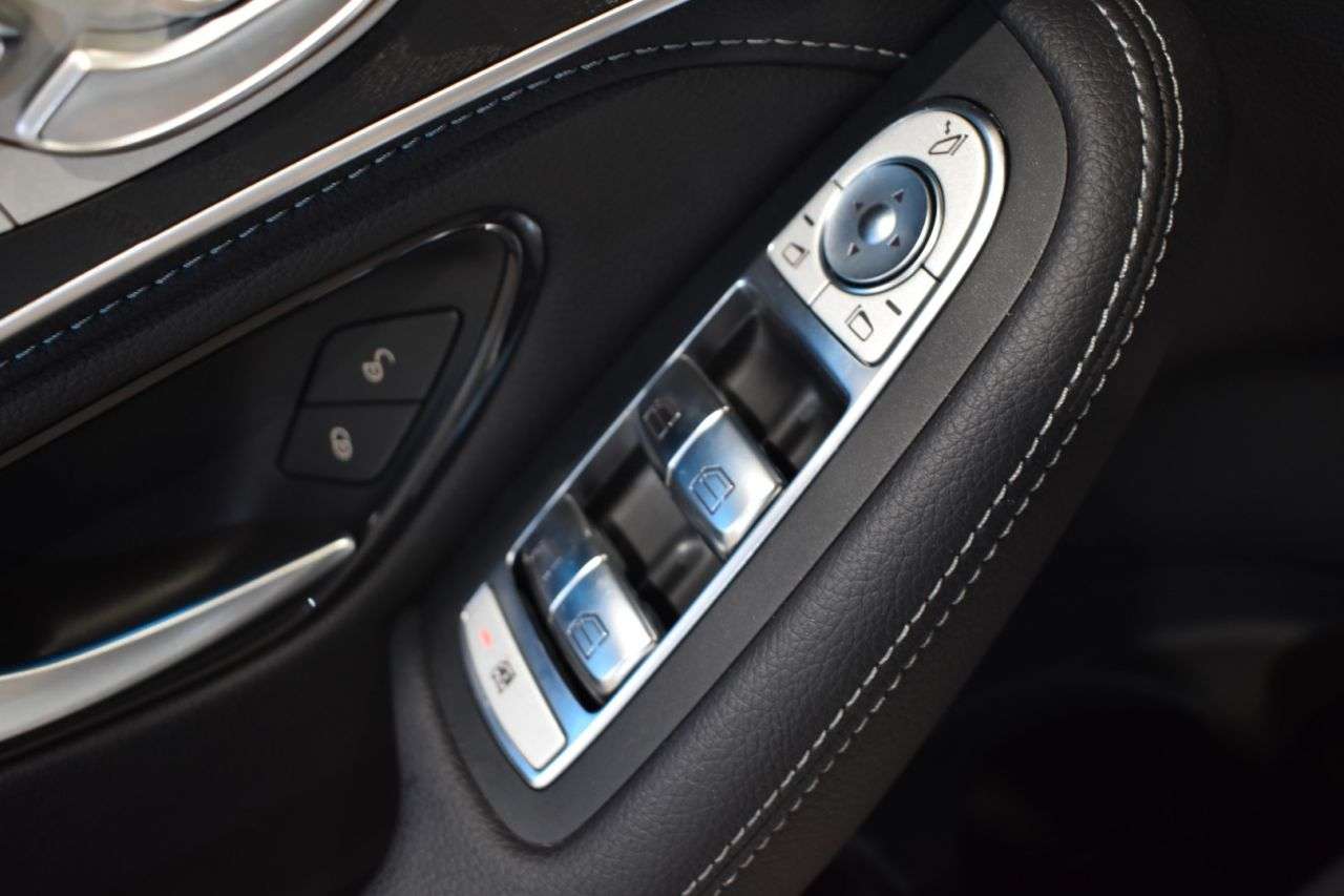 MERCEDES-BENZ CLASE GLC COUP� en Minoautos