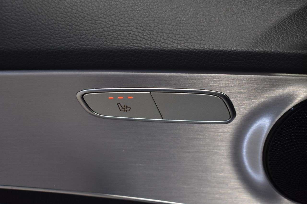 MERCEDES-BENZ CLASE C en Minoautos