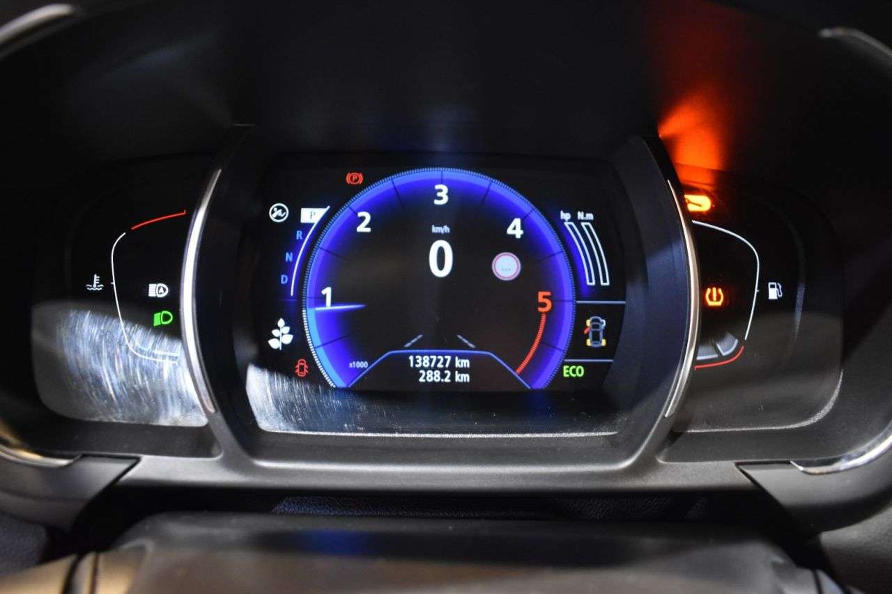 RENAULT SCENIC en Minoautos