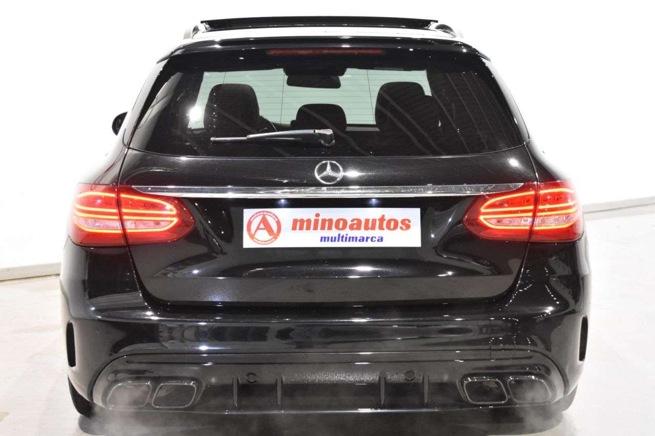MERCEDES-BENZ CLASE C en Minoautos
