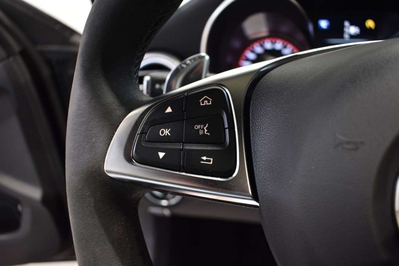 MERCEDES-BENZ CLASE C en Minoautos