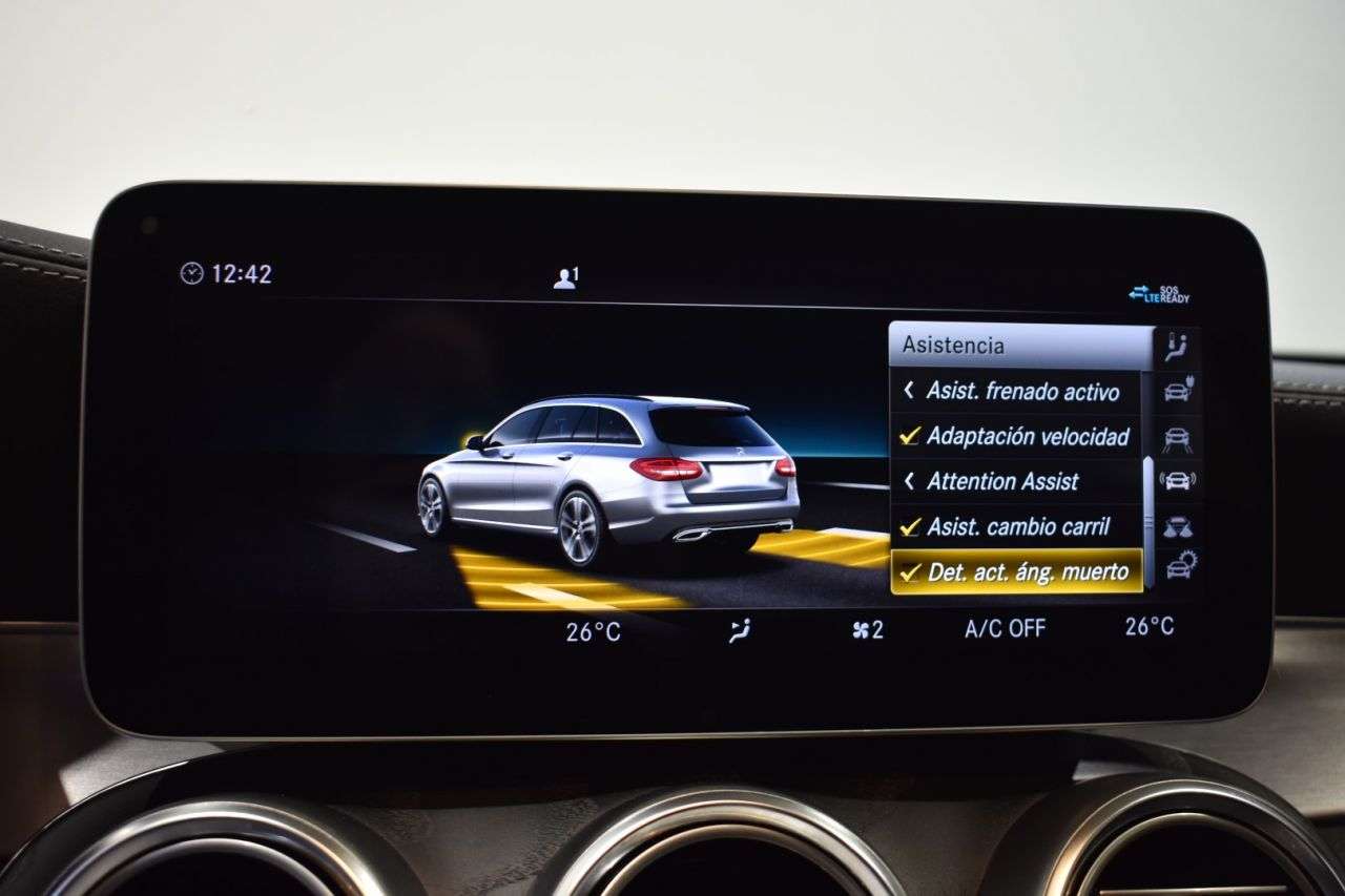 MERCEDES-BENZ CLASE C en Minoautos