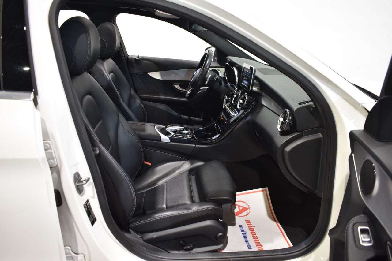 MERCEDES-BENZ CLASE C en Minoautos