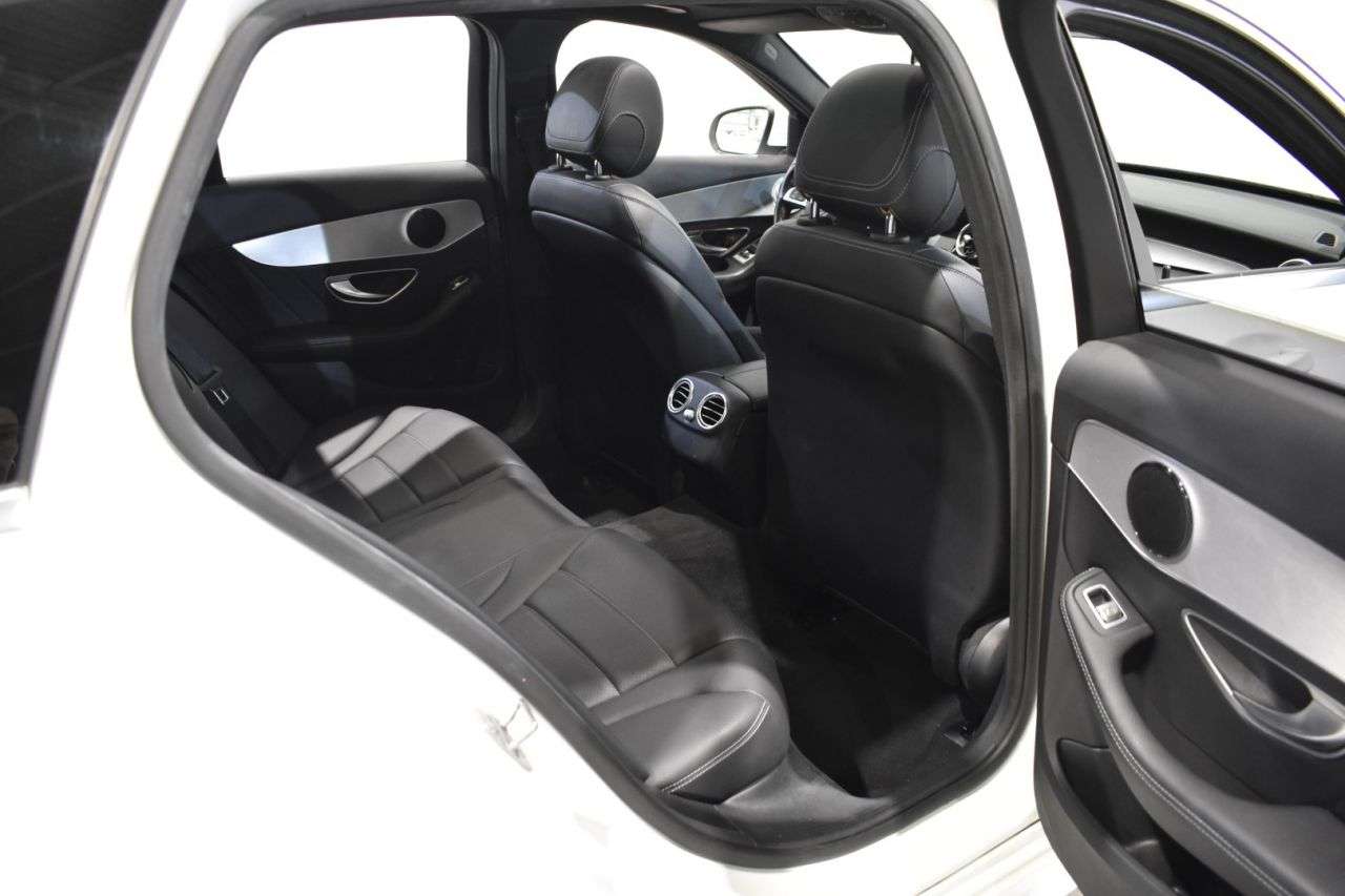 MERCEDES-BENZ CLASE C en Minoautos