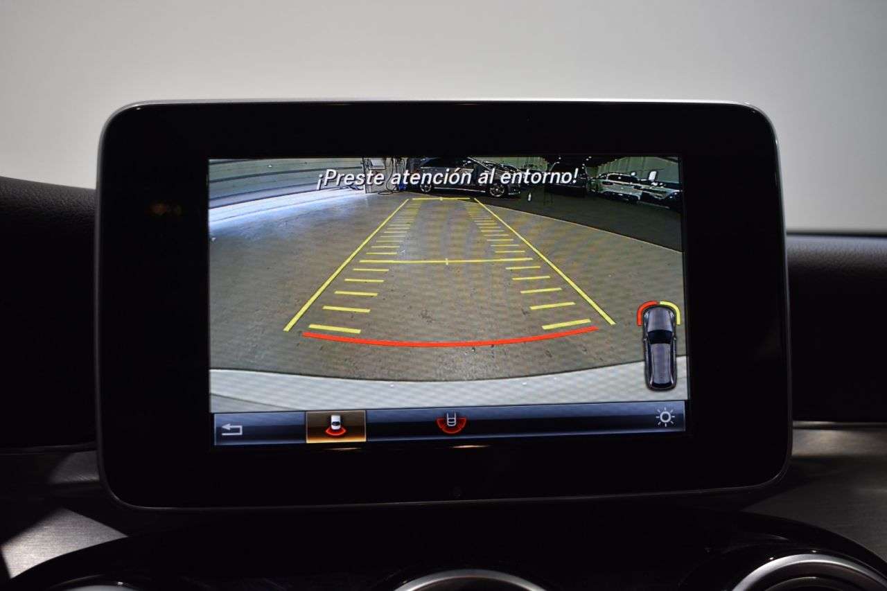 MERCEDES-BENZ CLASE C  en Minoautos