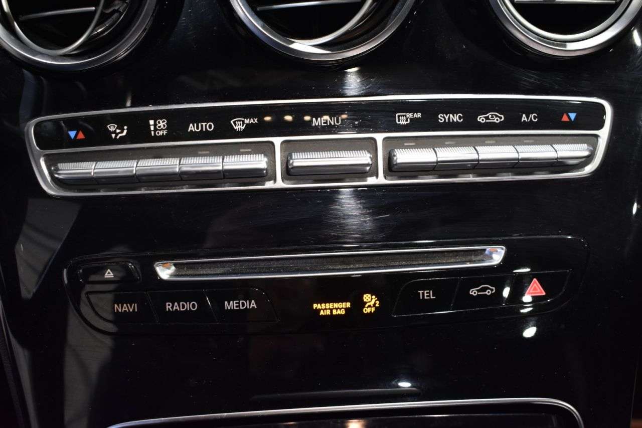 MERCEDES-BENZ CLASE C en Minoautos