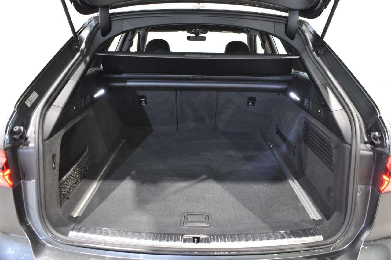 AUDI A6 AVANT en Minoautos