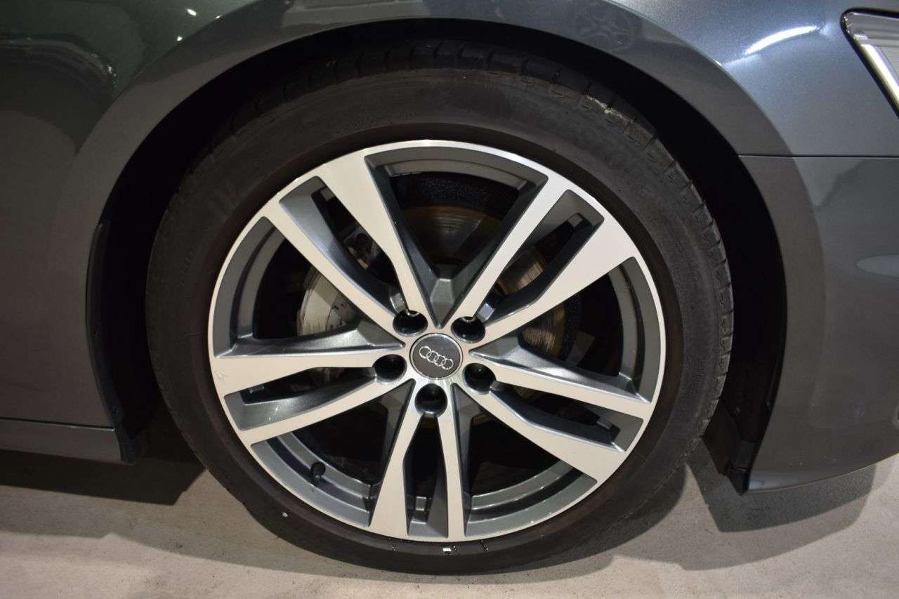 AUDI A6 AVANT en Minoautos