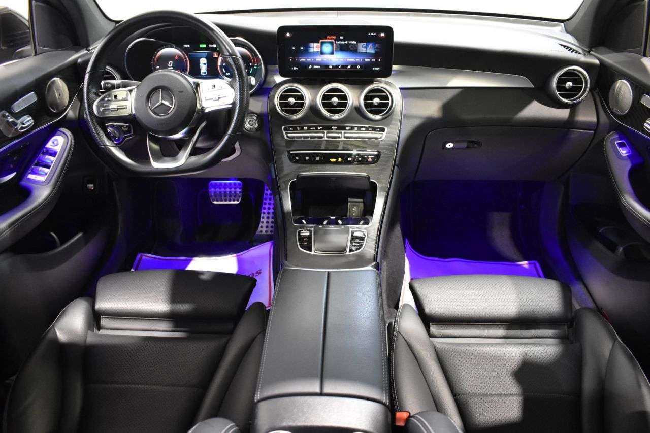MERCEDES-BENZ CLASE GLC COUP� en Minoautos