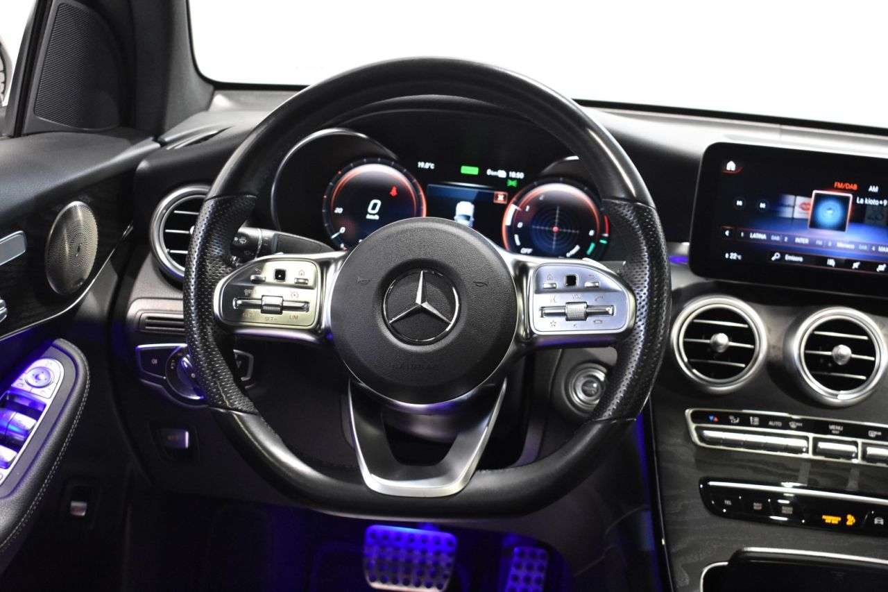 MERCEDES-BENZ CLASE GLC COUP� en Minoautos