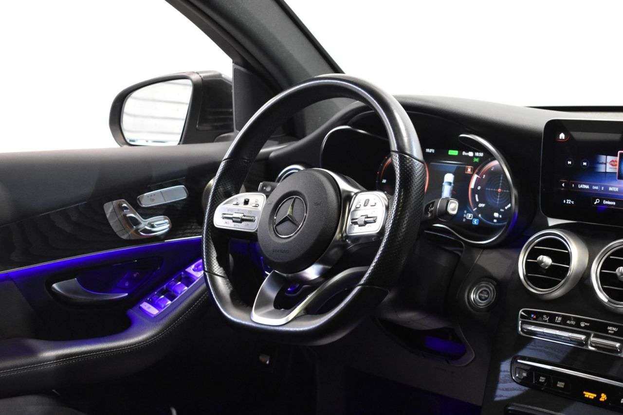 MERCEDES-BENZ CLASE GLC COUP� en Minoautos