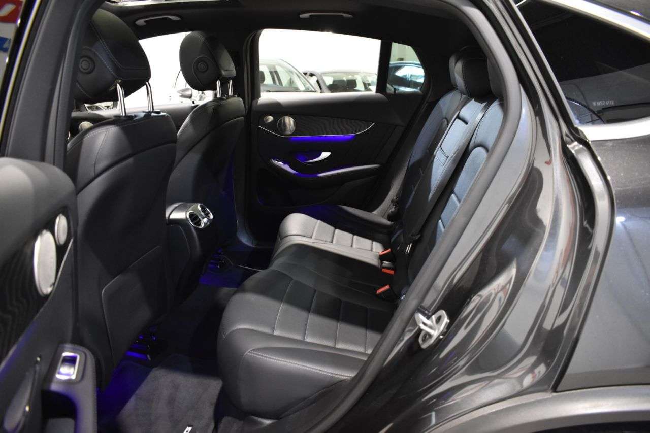 MERCEDES-BENZ CLASE GLC COUP� en Minoautos