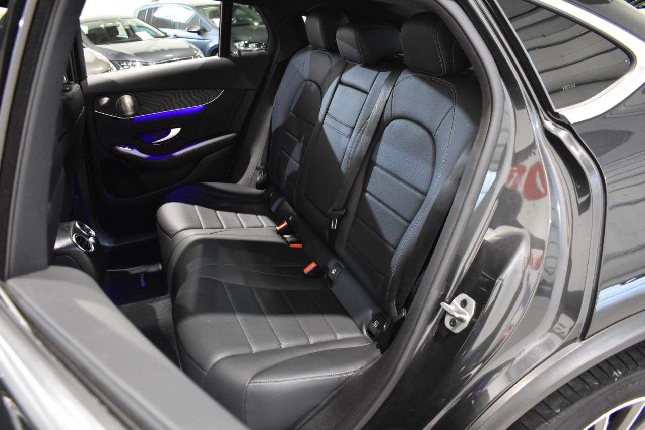 MERCEDES-BENZ CLASE GLC COUP� en Minoautos