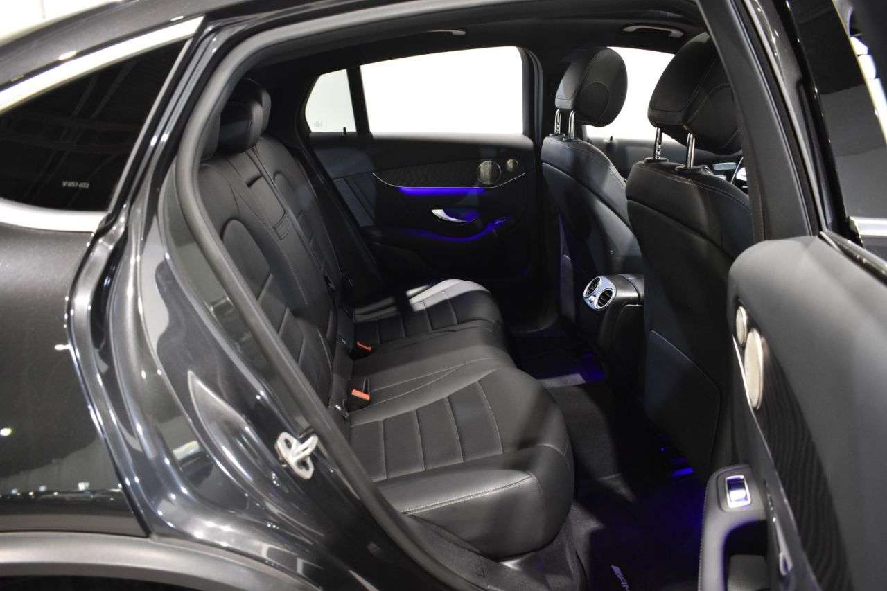 MERCEDES-BENZ CLASE GLC COUP� en Minoautos