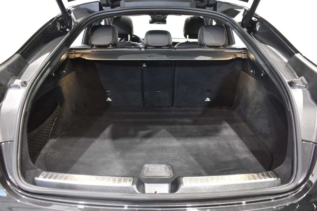 MERCEDES-BENZ CLASE GLC COUP� en Minoautos