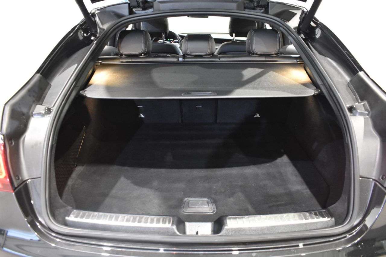 MERCEDES-BENZ CLASE GLC COUP� en Minoautos