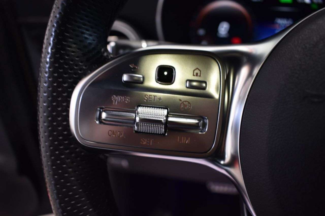 MERCEDES-BENZ CLASE GLC COUP� en Minoautos