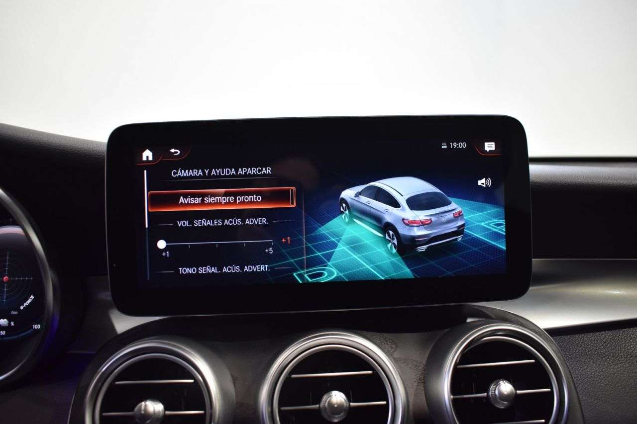 MERCEDES-BENZ CLASE GLC COUP� en Minoautos