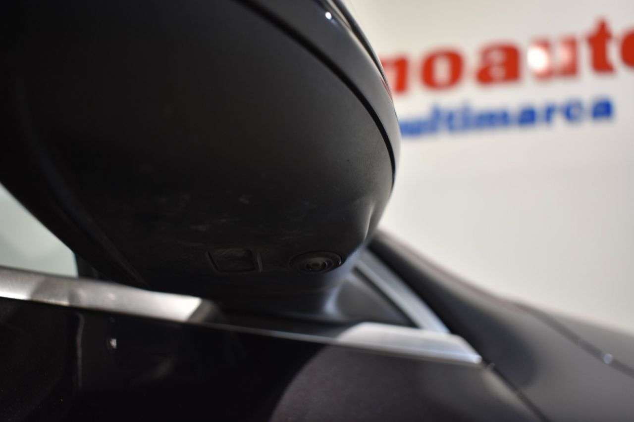 MERCEDES-BENZ CLASE GLC COUP� en Minoautos