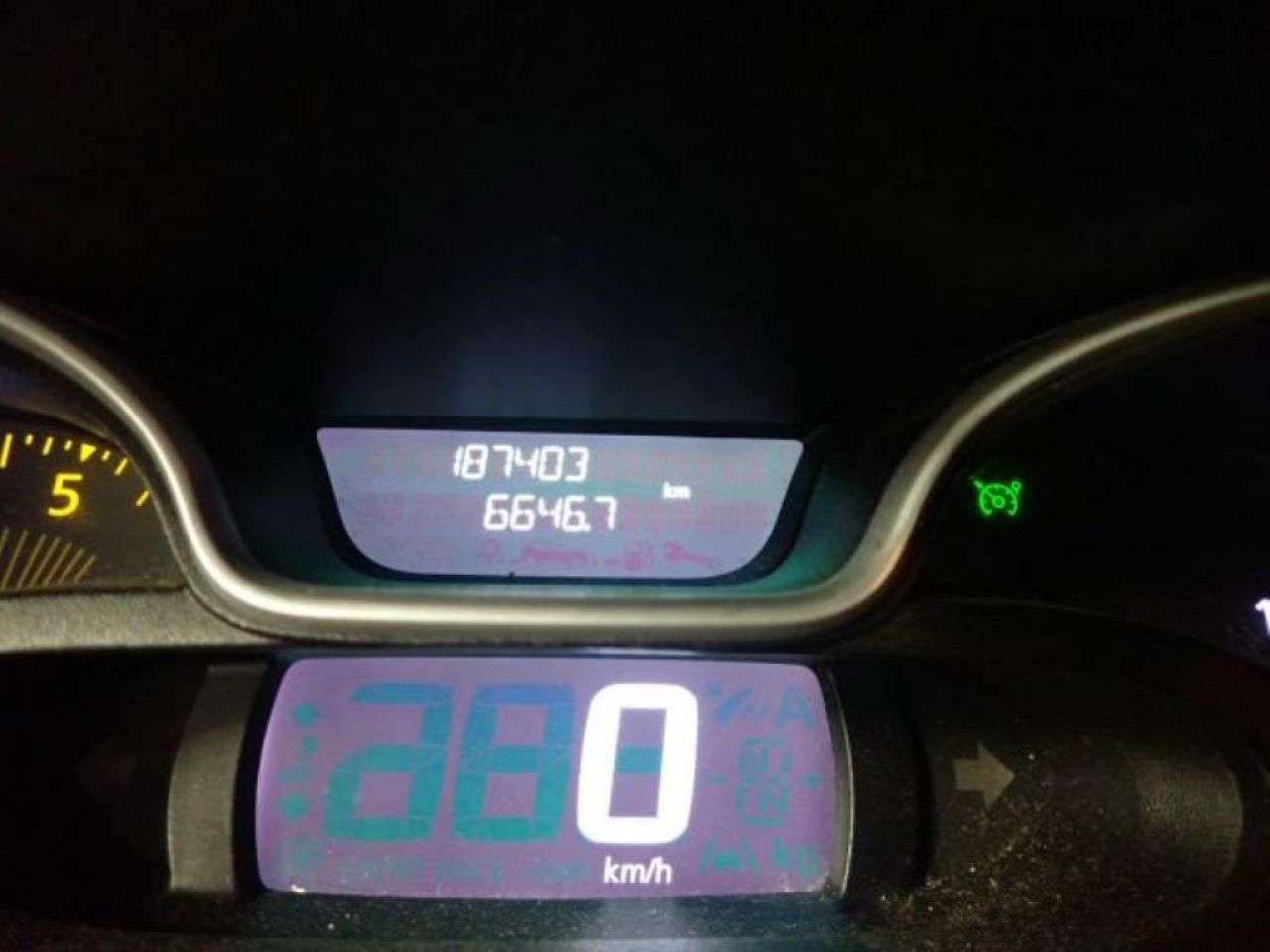 RENAULT TRAFIC en Minoautos