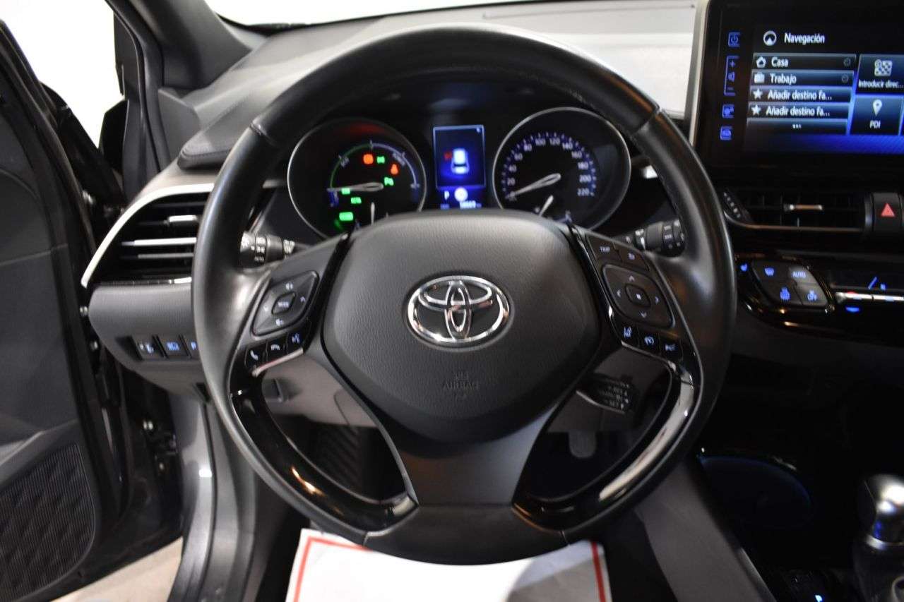 TOYOTA CHR en Minoautos
