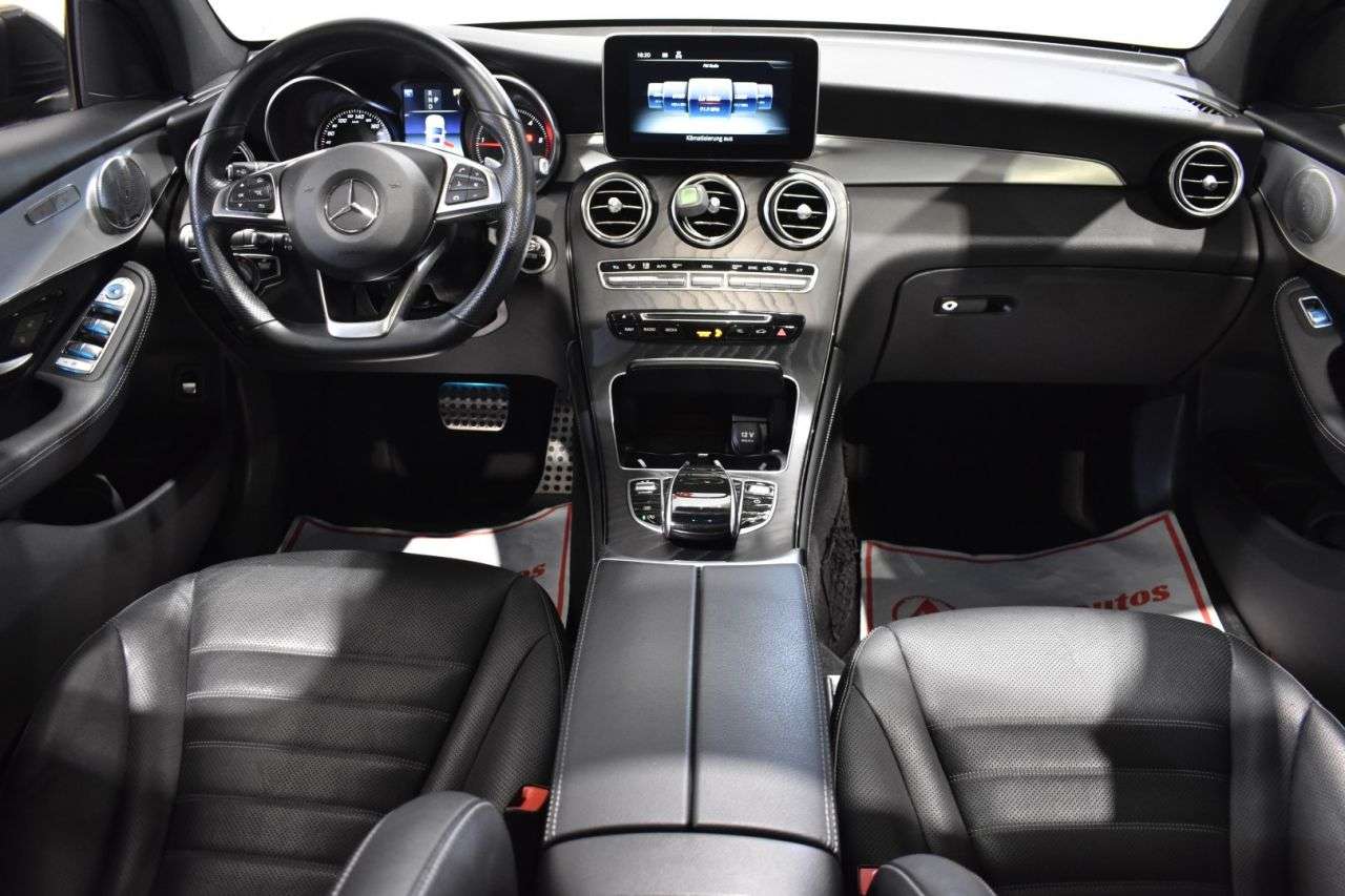 MERCEDES-BENZ GLC COUP� en Minoautos