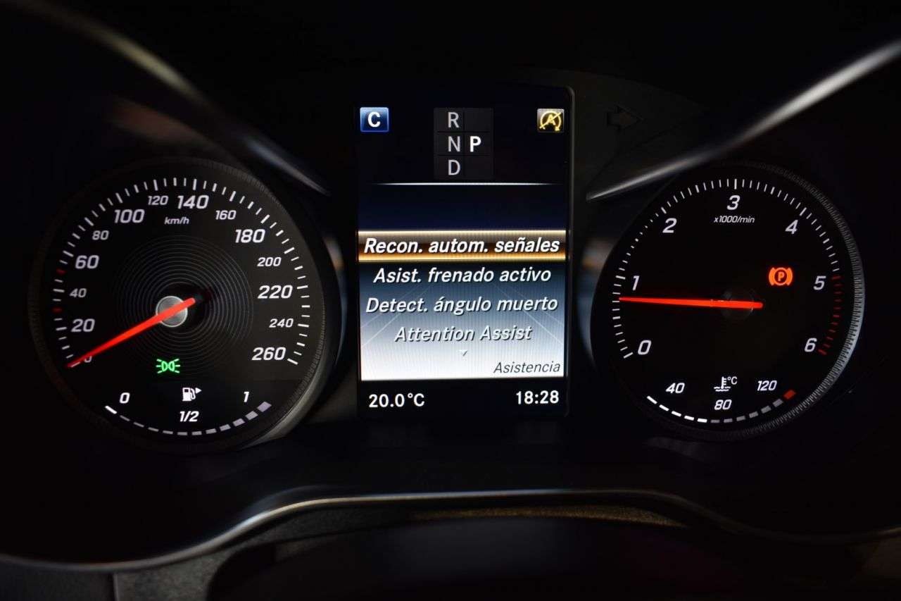 MERCEDES-BENZ GLC COUP� en Minoautos